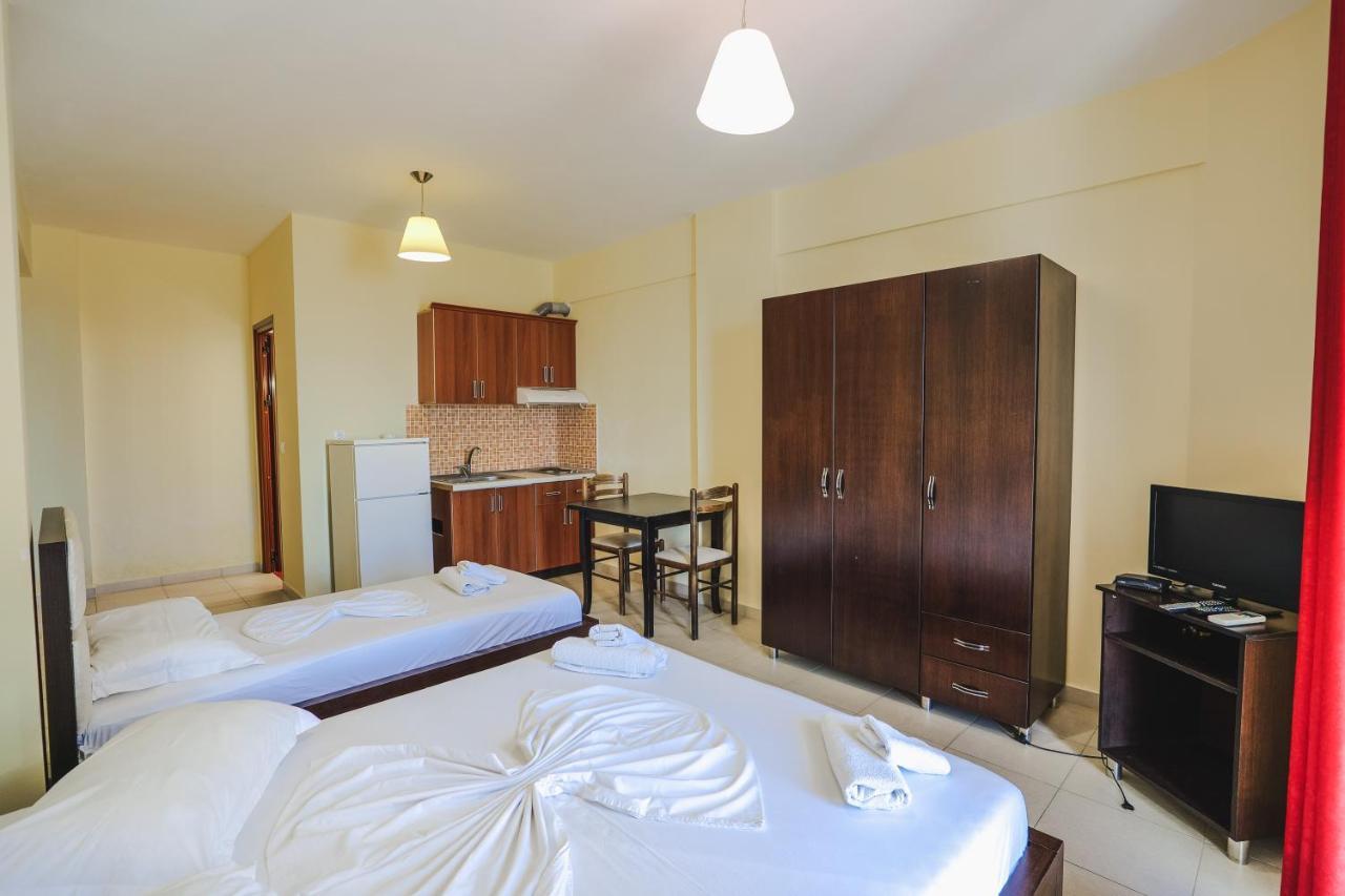 Summer Dream Hotel Саранда Экстерьер фото